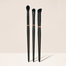 Youngblood | All-Over Shadow Brush – YB9